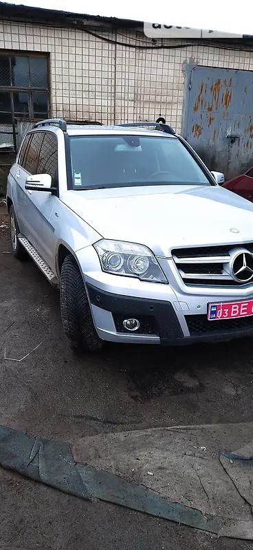 Mercedes-Benz GLK-Class 2009 рік.