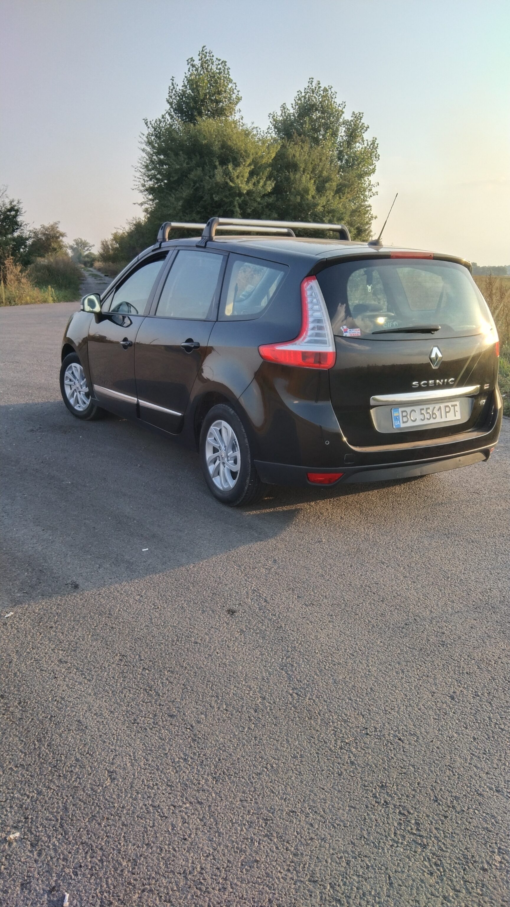 Renault grand scenic 2012