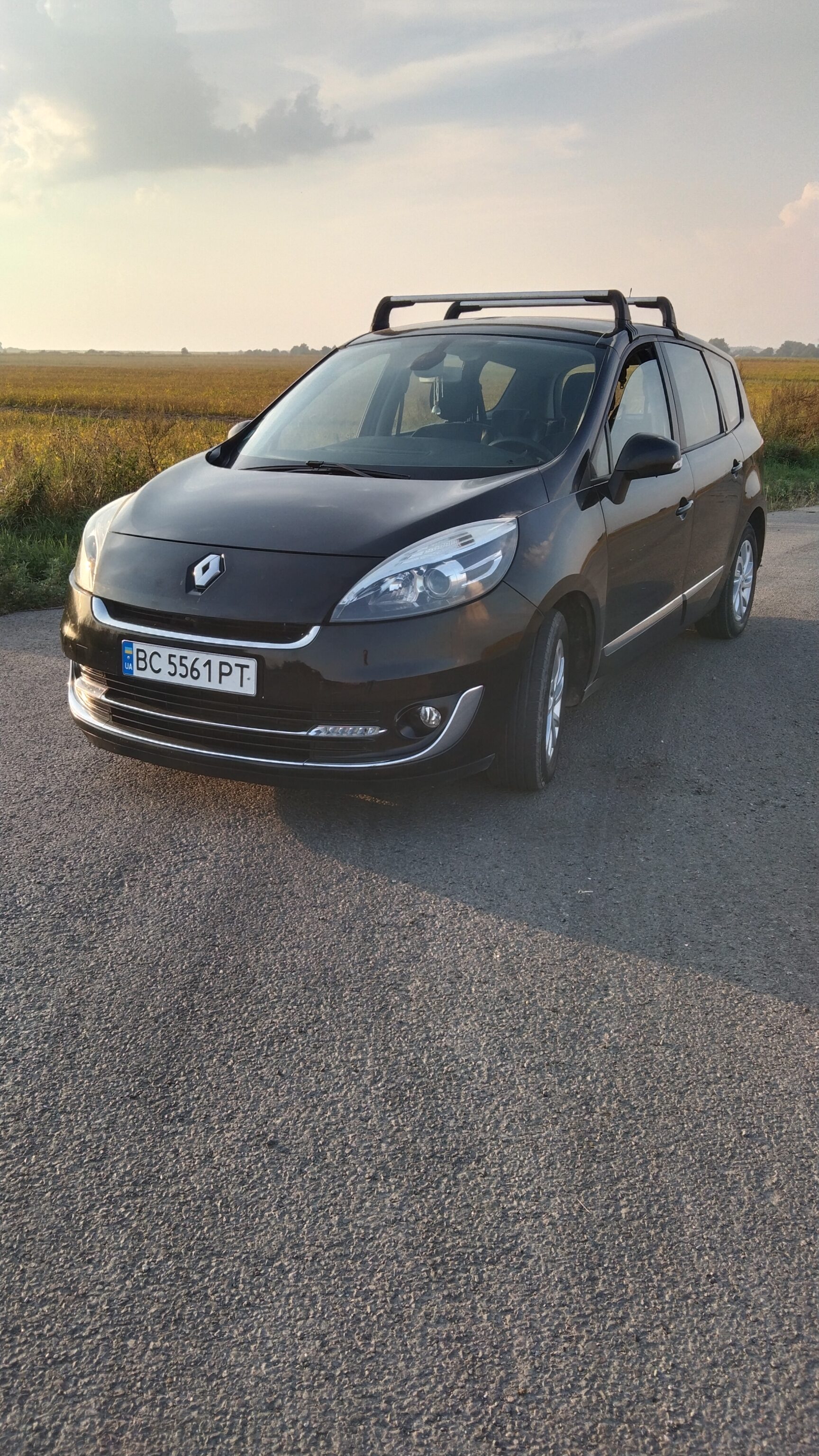 Renault grand scenic 2012