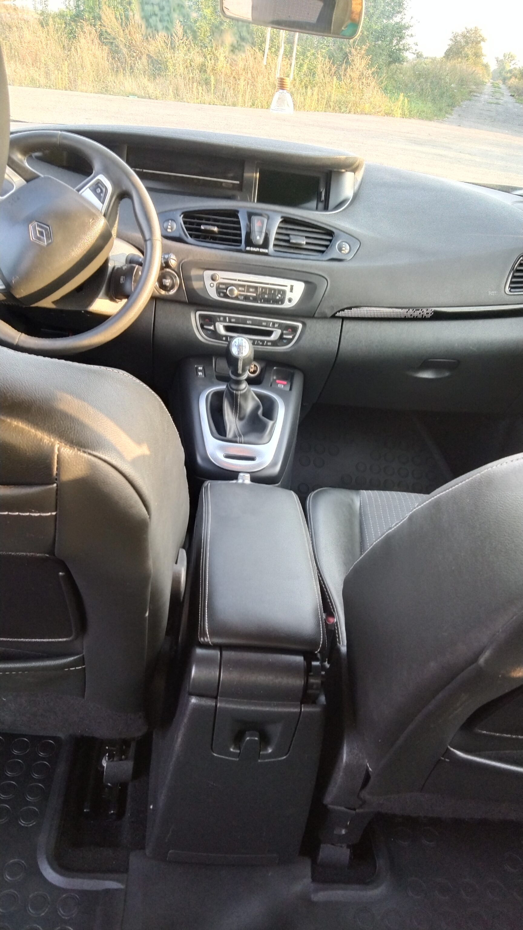 Renault grand scenic 2012