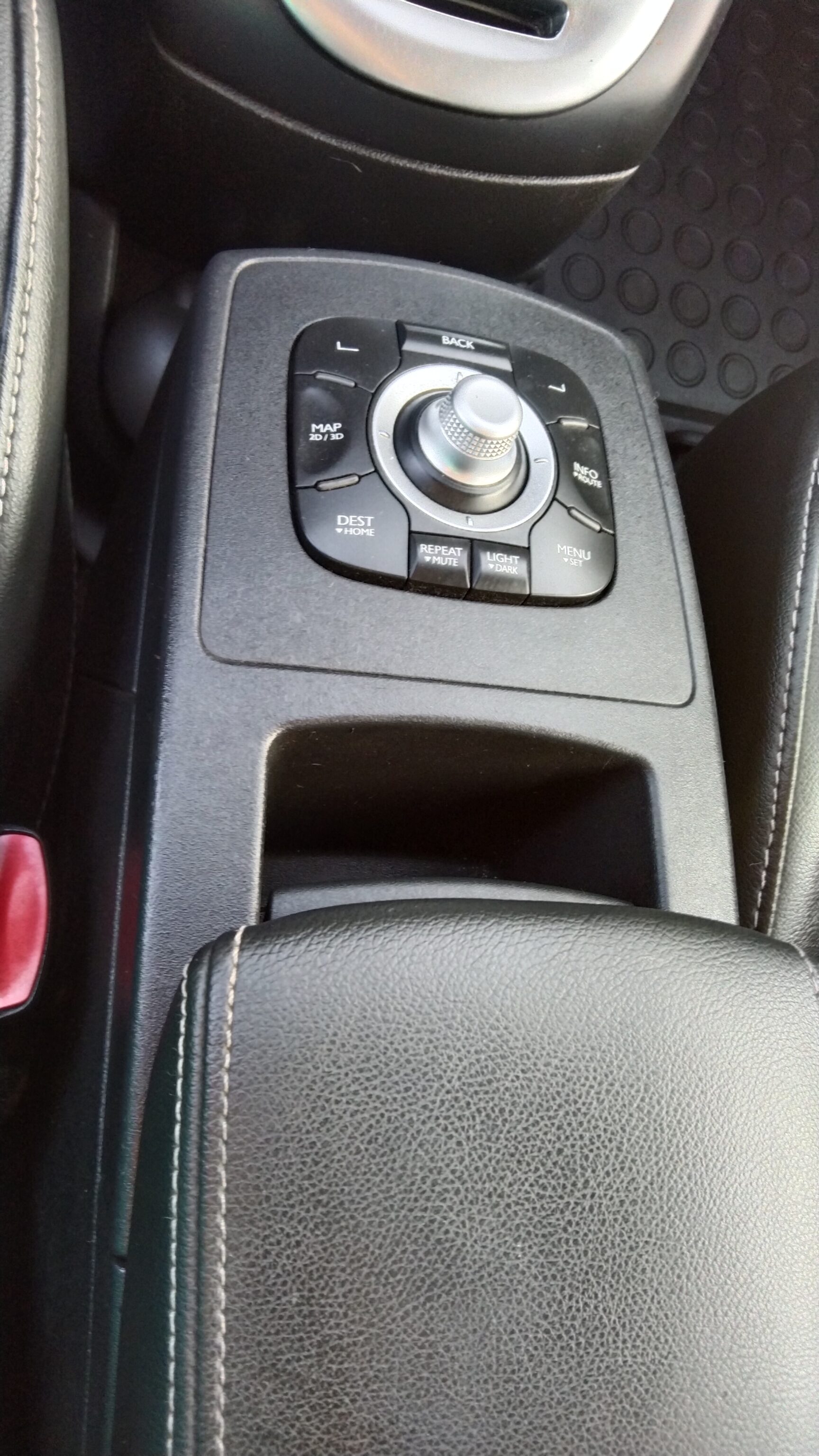 Renault grand scenic 2012